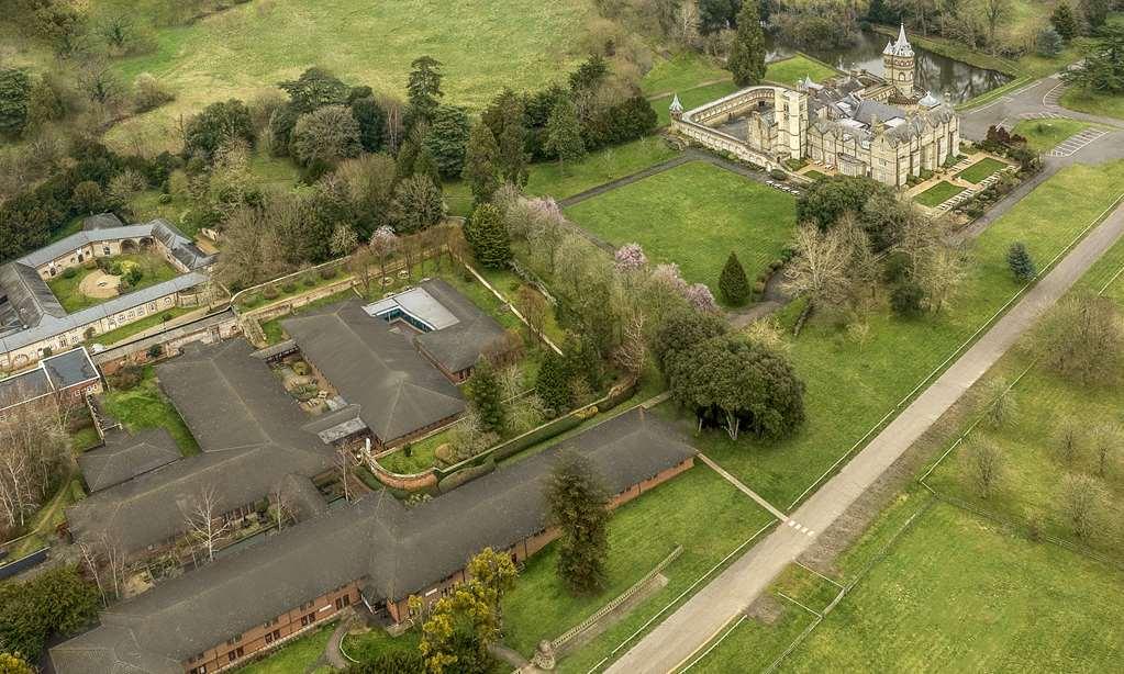 De Vere Horsley Estate East Horsley Zewnętrze zdjęcie